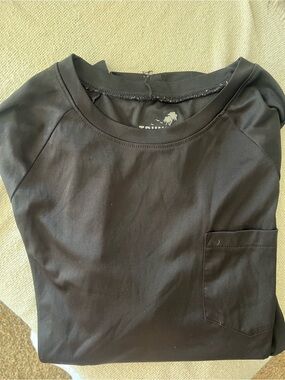 TRUNKS | UPF 50 Rash Guard in Black Mens size L